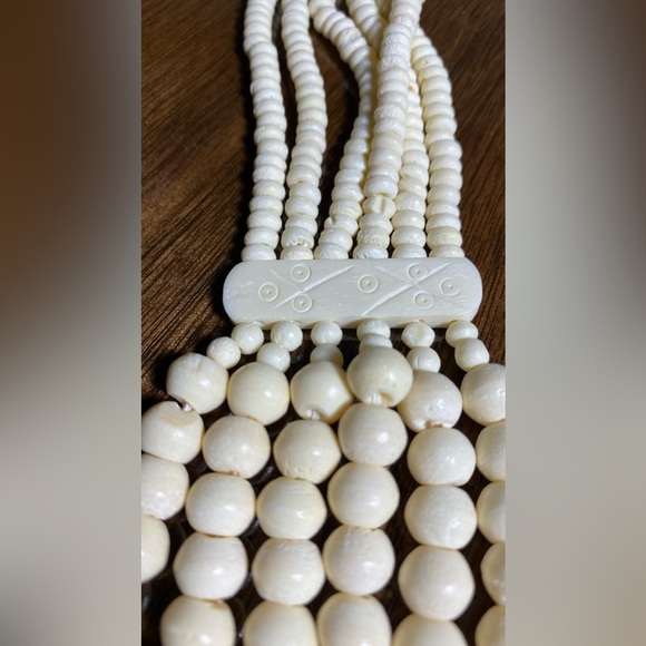 BONE Hand carved Tribal, beaded necklace. Made from bovine. Heavy,vintage 1960’s - Picture 6 of 16